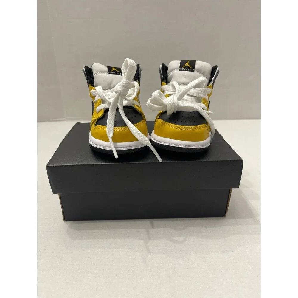 Jordan 1 Mid Yellow Ochre Size 4C New in Box
